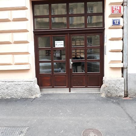 Apartment Za Poricskou branou Praha Exteriér fotografie
