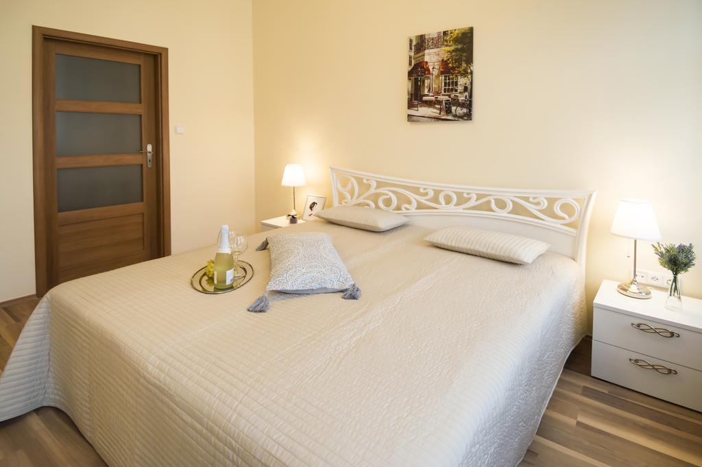 Apartment Za Poricskou branou Praha Exteriér fotografie